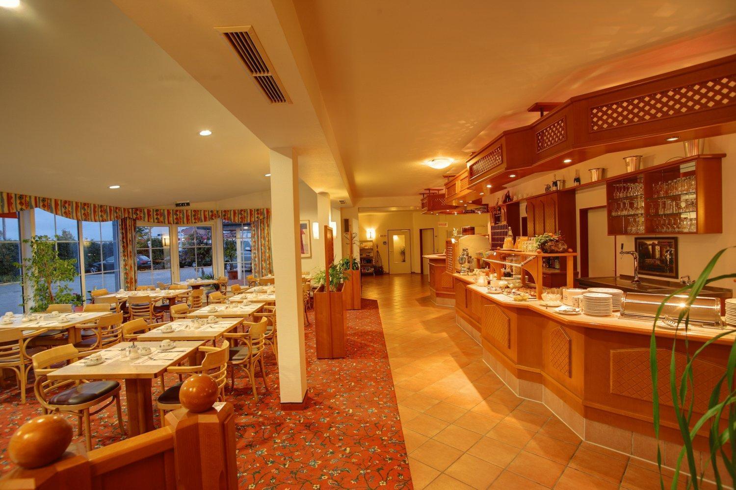 Hotel Montana Lauenau Exterior photo